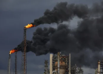 Πετρέλαιο: Η Αβέβαιη Μελλοντική επικράτηση και οι Προκλήσεις της ενεργειακής μετάβασης