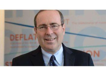 Τόμας Μπάρκιν (FED): Ανάγκη για Σαφήνεια σχετικά με τον Πληθωρισμό πριν τη Μείωση των Επιτοκίων