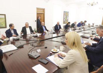 To Εθνικό Συμβουλίου συνεδριάζει για ενημέρωση των πολιτικών αρχηγών από τον Πρόεδρο Χριστοδουλίδη επί των τελευταίων εξελίξεων στο Κυπριακό και για τα ευρωτουρκικά (Φωτογραφία: ΣΤΑΥΡΟΣ ΙΩΑΝΝΙΔΗΣ/ΚΥΠΕ).