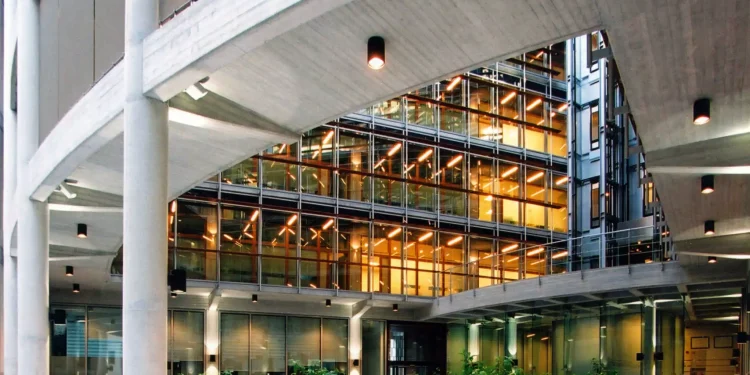 ΓΕΚ ΤΕΡΝΑ: Αύξηση 10% στα προ φόρων κέρδη – Στα 3,5 δισ. ευρώ τα έσοδα