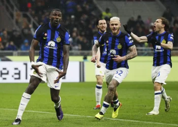 Μίλαν – Ίντερ 1-2: Οι «νερατζούρι» κατέκτησαν και μαθηματικά το πρωτάθλημα Ιταλίας