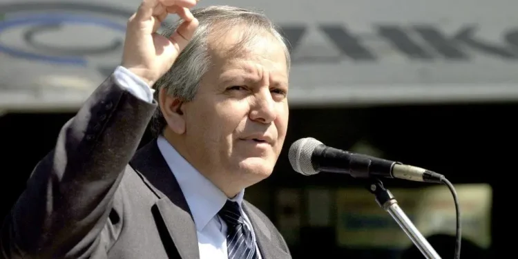 Ασκούνης (Καλλιθέα): Μηνυτήρια αναφορά κατά παντός υπευθύνου για την Πλατεία Νερού