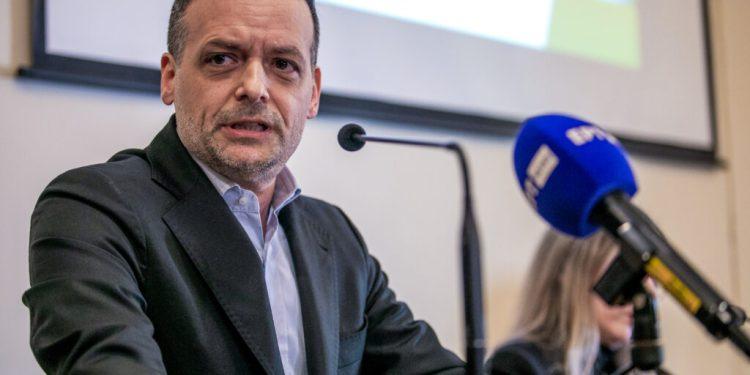 Δούκας: Μετά το σάλο ακύρωσε την συναυλία με την ισραηλινή πρεσβεία