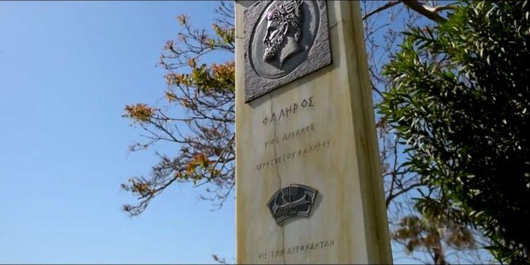 Εκπαιδεύει τους μαθητές για την αντιμετώπιση πυρκαγιών, ο δήμος Π. Φαλήρου