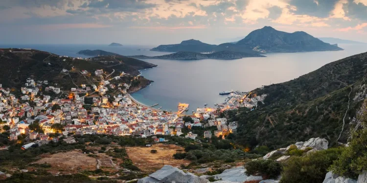 Ιστορική συνεδρίαση του Περιφερειακού Συμβουλίου στους Φούρνους