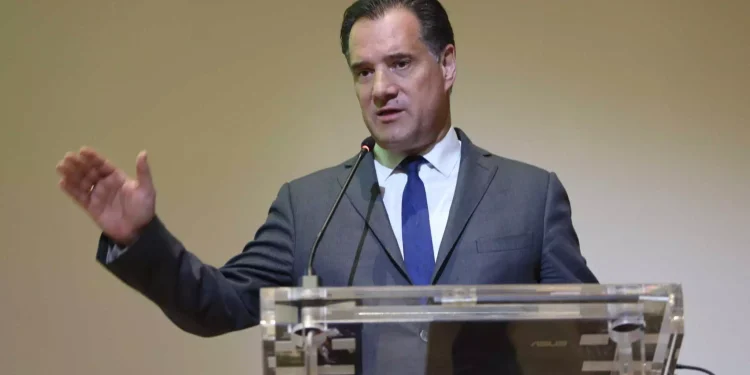 Γεωργιάδης: Ιδιώτες χειρουργοί με την χειρουργική τους ομάδα στα δημόσια νοσοκομεία