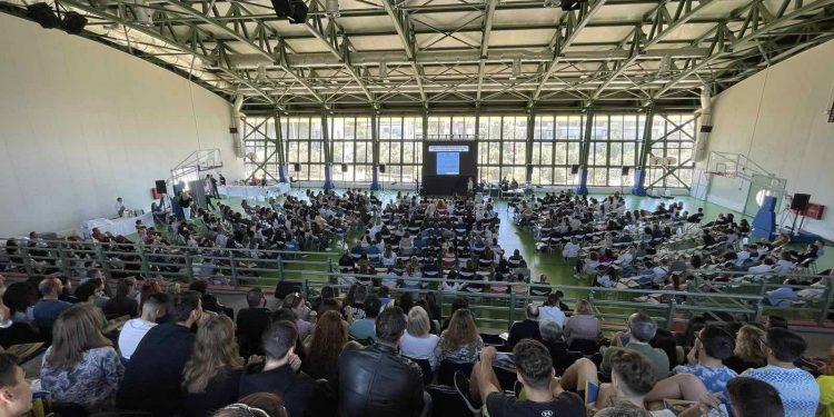 Χίλια δωρεάν Τεστ Επαγγελματικού Προσανατολισμού σε μαθητές της Γλυφάδας