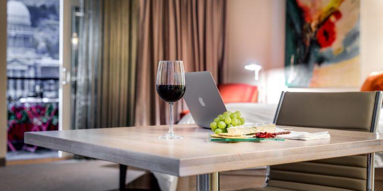 Ξενοδοχεία: Επενδυτικό κρεσέντο στην Ευρώπη – Στο top 5 η Ελλάδα