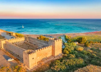 Δροσουλίτες: Το παράξενο φαινόμενο και η λαϊκή παράδοση για τη συμπλοκή Ελλήνων και Τούρκων