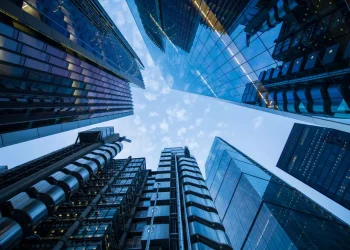 Δάνεια 3,45 δισ. ευρώ το 2023 σε ΜμΕ μέσω ΕΤΕπ, Ελληνικής Αναπτυξιακής και Ταμείου Ανάκαμψης