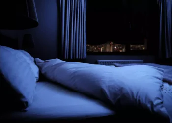 Πώς τα ανοιχτά παράθυρα την νύχτα μπορούν να οδηγήσουν σε εγκεφαλικό