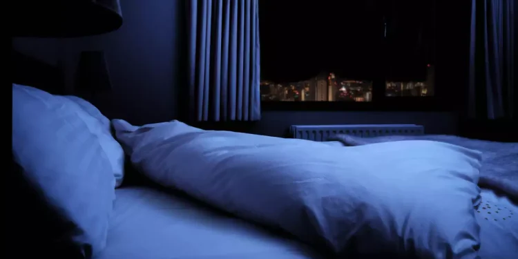 Πώς τα ανοιχτά παράθυρα την νύχτα μπορούν να οδηγήσουν σε εγκεφαλικό