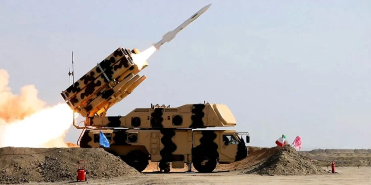 Μέση Ανατολή: Με κομμένη την ανάσα για τον κίνδυνο επίθεσης του Ιράν στο Ισραήλ – CNN: Η Τεχεράνη μετακινεί πυραύλους