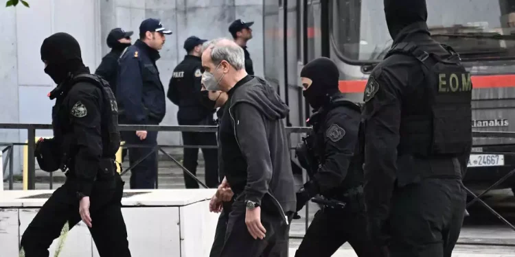 Κολωνός: Απορρίφθηκε η αναγνώριση ελαφρυντικών στον Ηλία Μίχο και τη μητέρα της 12χρονης