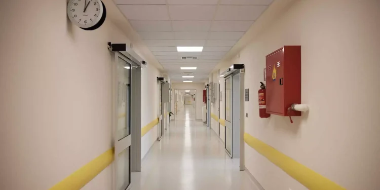 Πάτρα: Μπήκε στο νοσοκομείο για ορθοπεδικό χειρουργείο και πέθανε