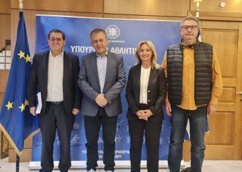 Το Παμπελοποννησιακό και χρηματοδότηση για νέα αθλητικά έργα ζήτησε ο Πελετίδης απο τον Βρούτση