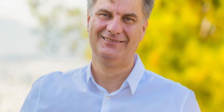 Β. αφ : Ο Μυλωνάκης «αλλάζει» τα φώτα στον πολιτισμό