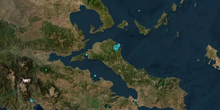 Σεισμός στην Βόρεια Εύβοια: 4,5 Ρίχτερ τα ξημερώματα και μπαράζ μετασεισμών