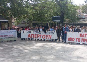 Κλιμάκωσαν τις κινητοποιήσεις στη Θήβα για το Πρωτοδικείο