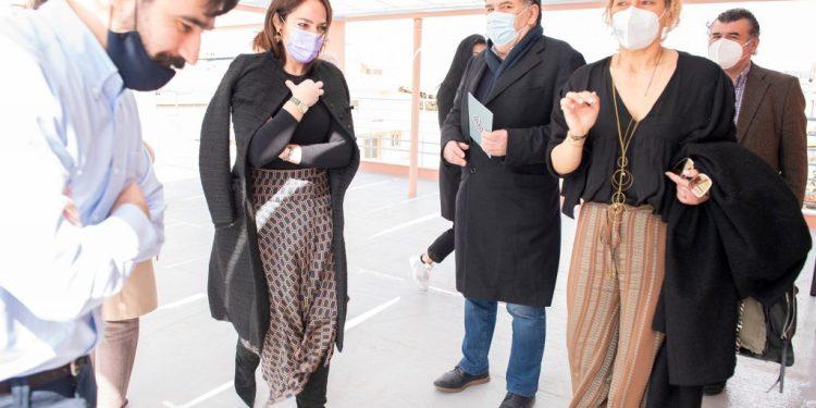 O Δήμαρχος Αγίου Δημητρίου στη Στέγη Υποστηριζόμενης Διαβίωσης «Aριάδνη»