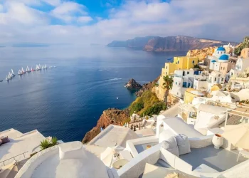 Προ των πυλών η τουριστική σεζόν για την… εφορία