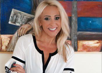 Η Νικολέττα Τσιτσανούδη – Μαλλίδη, αναπληρώτρια Καθηγήτρια Γλωσσολογίας και Ελληνικής Γλώσσας του Παιδαγωγικού Τμήματος Νηπιαγωγών του Πανεπιστημίου Ιωαννίνων. ΦΩΤΟΓΡΑΦΙΑ ΑΡΧΕΙΟ "Ε.Κ"