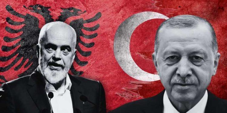 Ο Αλβανικός εθνικισμός και η «Μαμά» Τουρκία