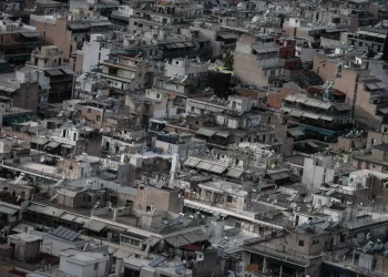 Ακίνητα: Πάνω από 8,4 δισ. ευρώ δήλωσαν οι Έλληνες από την εκμίσθωση ακινήτων