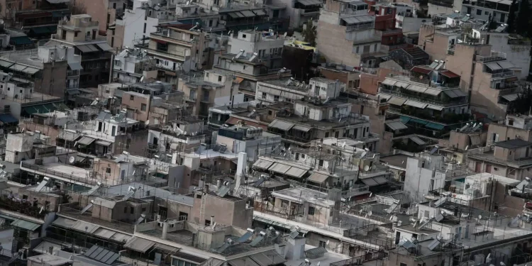 Ακίνητα: Πάνω από 8,4 δισ. ευρώ δήλωσαν οι Έλληνες από την εκμίσθωση ακινήτων