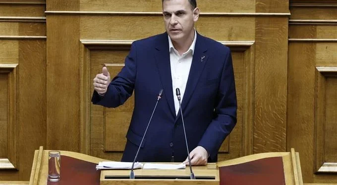 100.000 νεαρά έλατα ξεράθηκαν στο φυτώριο του Εθνικού Δρυμού Πάρνηθας πριν φυτευτούν ;