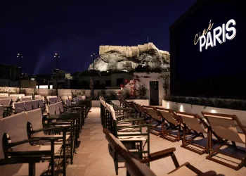 Το εμβληματικό Cine Paris επαναλειτουργεί από το Cinobo