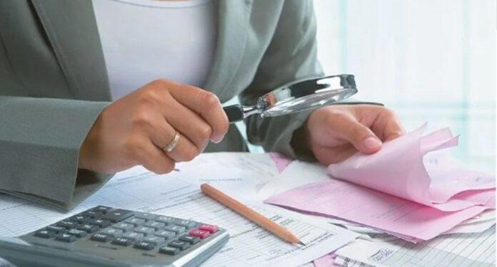 Εφορία: Πώς θα γλιτώσετε πρόστιμα από 25% έως και 75%