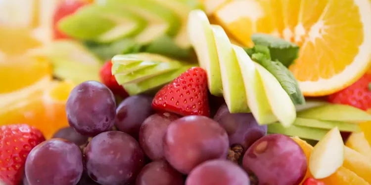 Οι 5 βιταμίνες που χρειάζεται το ανοσοποιητικό σύστημα και σε ποιες τροφές τις βρίσκουμε