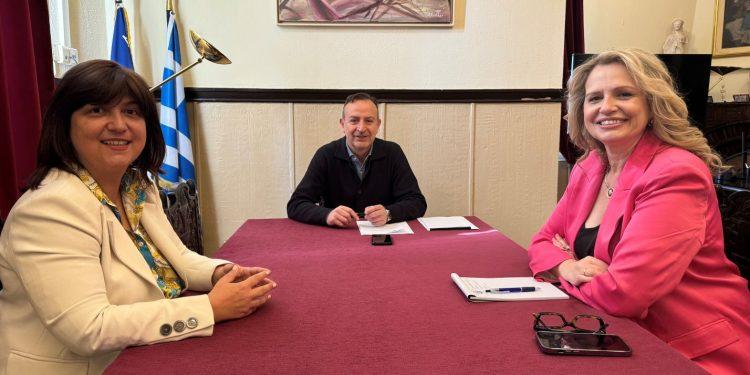 Στενότερη συνεργασία Δήμου Ιωαννιτών και Κέντρου Κοινωνικής Πρόνοιας Περιφέρειας Ηπείρου