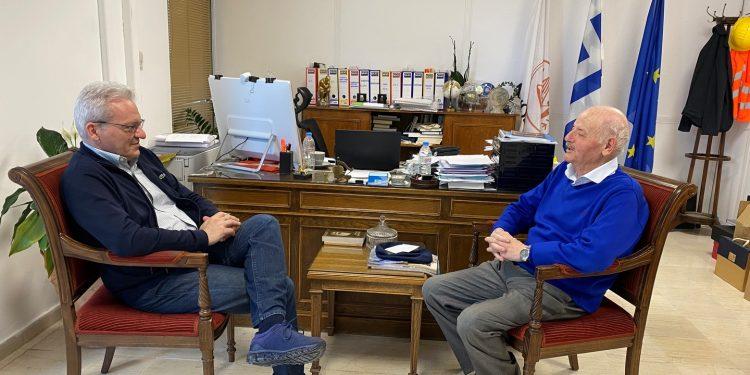 Συμπαράσταση και εύσημα Ασλάνη στον Καλοκαιρινό