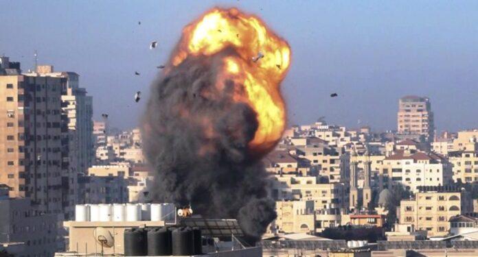 Το ισραηλινό υπουργικό συμβούλιο ενέκρινε τη διακοπή της λειτουργίας του τηλεοπτικού δικτύου Αλ Τζαζίρα στη χώρα