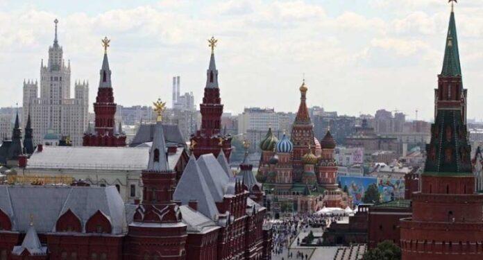 Οι ΗΠΑ υπονόμευσαν την ασφάλεια της αεροπλοΐας με την επιβολή κυρώσεων, δηλώνει η Μόσχα στον απόηχο της συντριβής του ελικοπτέρου του Ραϊσί