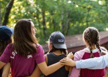 ΔΥΠΑ: Λήγει στις 12 Μαΐου η προθεσμία για τις αιτήσεις για τις παιδικές κατασκηνώσεις