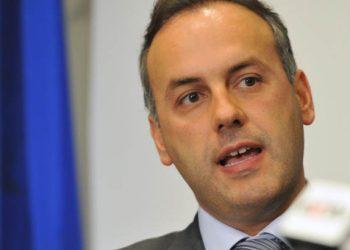 Έβλαψε το Τραμ τη Γλυφάδα , τονίζει ο Παπανικολάου και ζητά Μετρό