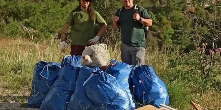 Πάρνηθα: Ανθρωποκυνηγητό για τους 7 δράστες που επιτέθηκαν σε εθελοντές – «Τον έσωσα με σακούλες σκουπιδιών»