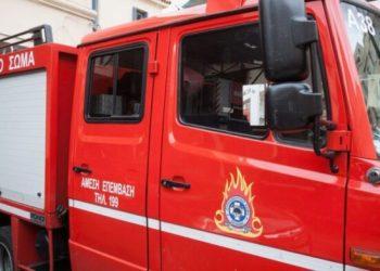 Ξεμένει από οδηγούς η Πυροσβεστική: Κόβουν άρον – άρον ρεπό και άδειες για να καλύψουν ανάγκες