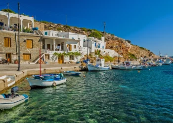 Ποια είναι τα πέντε καλύτερα ελληνικά νησιά για πρόταση γάμου για τους Ιταλούς