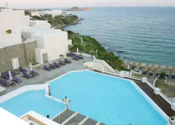 Τουρισμός: Στο επενδυτικό επίκεντρο τα πεντάστερα ξενοδοχεία