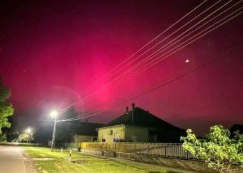 Γεωμαγνητική καταιγίδα επιπέδου G5 σαρώνει τη γη – Συγκλονιστικές εικόνες από το βόρειο σέλας