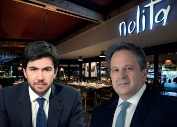 Συνάντηση 2,5 ωρών του Ντίνου Κόκκαλη με τον Πέτρο Σουρέτη την Τρίτη το μεσημέρι στο Νέο Ψυχικό