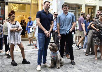 Αισιόδοξος για το αποτέλεσμα της Κυριακής εμφανίστηκε ο Στ. Κασσελάκης στη συνάντησή του με δημοσιογράφους στο Θησείο