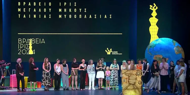 Κινηματογραφικά βραβεία Ίρις 2024: Οι μεγάλοι νικητές – Χάρις Αλεξίου και Κώστας Μπερικόπουλος έφεραν «άρωμα» Maestro