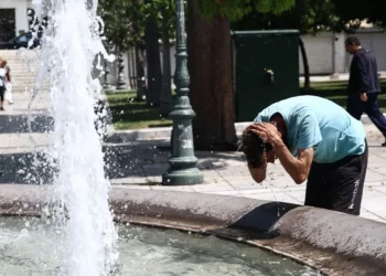 Έκτακτα μέτρα από τον δήμο Αθηναίων για την προστασία των πολιτών ενόψει καύσωνα