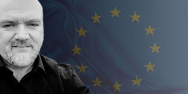 Κωνσταντίνος Βουβουδάκης: «Δίχως Ελλάδα δεν υπάρχουν αριστεροί, κεντρώοι, δεξιοί !»