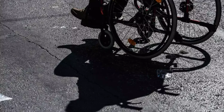 Τράπεζες: Τι σημαίνει η ένταξη των ΑμεΑ στους οικονομικά ευάλωτους